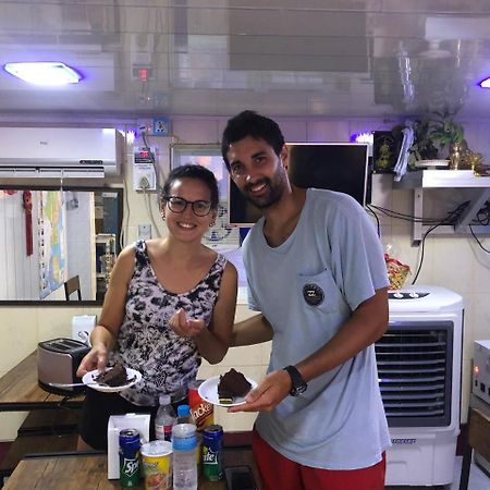 Htinn Yue Tann Hostel Yangon Dış mekan fotoğraf