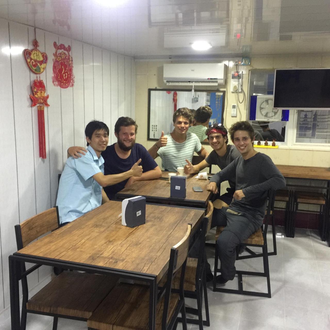 Htinn Yue Tann Hostel Yangon Dış mekan fotoğraf