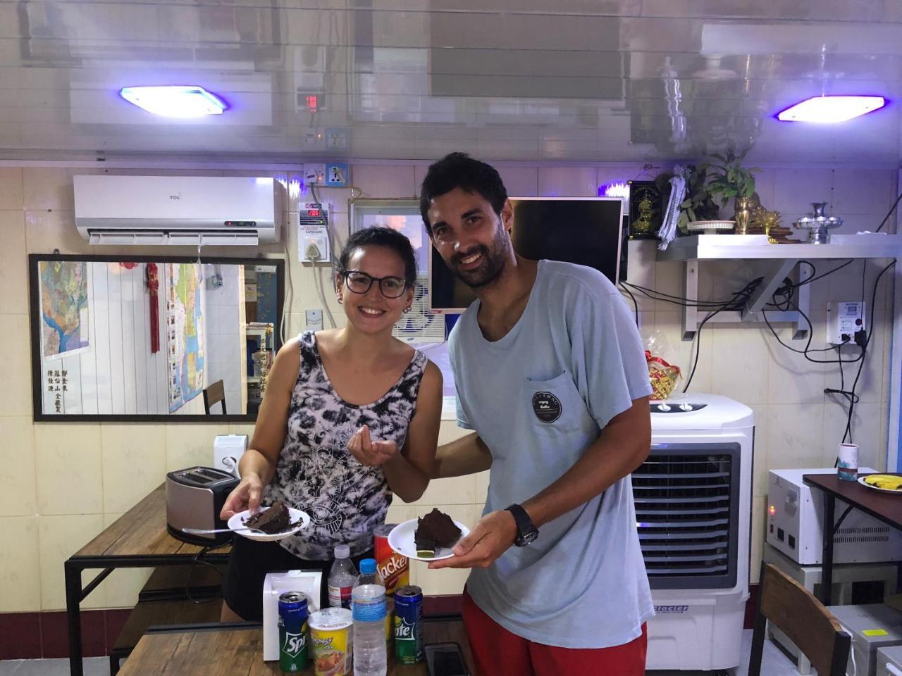 Htinn Yue Tann Hostel Yangon Dış mekan fotoğraf